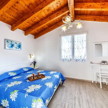 Isola Antica Sole Bed & Breakfast